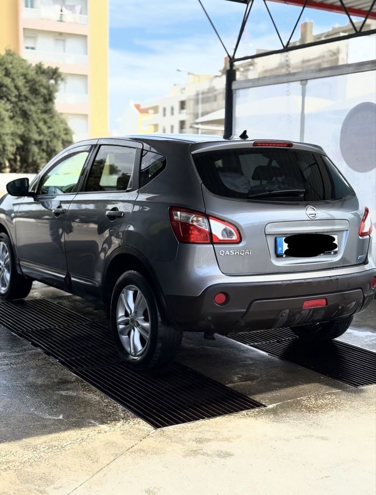 Nissan Qashqai 1.6 dCi (J10) – 2013 – Bom estado