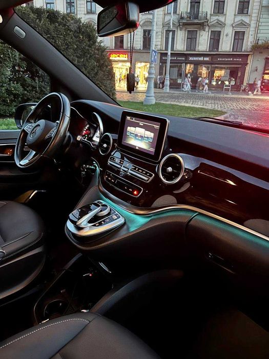 V-class Міжнародні перевезення. Кортеж.Трансфер Європа Аеропорт Море