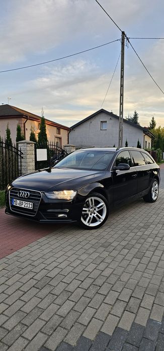 Audi A4 2012_lift_Avant_Navi_18-Sline