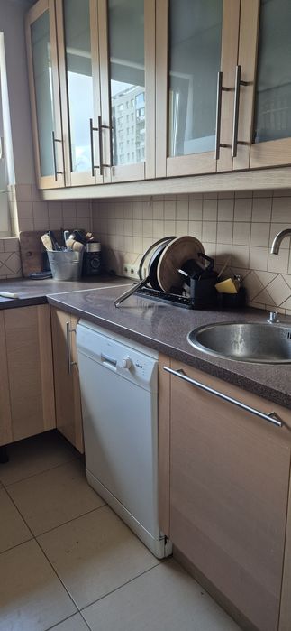 Meble kuchenne + zmywarka + kuchenka