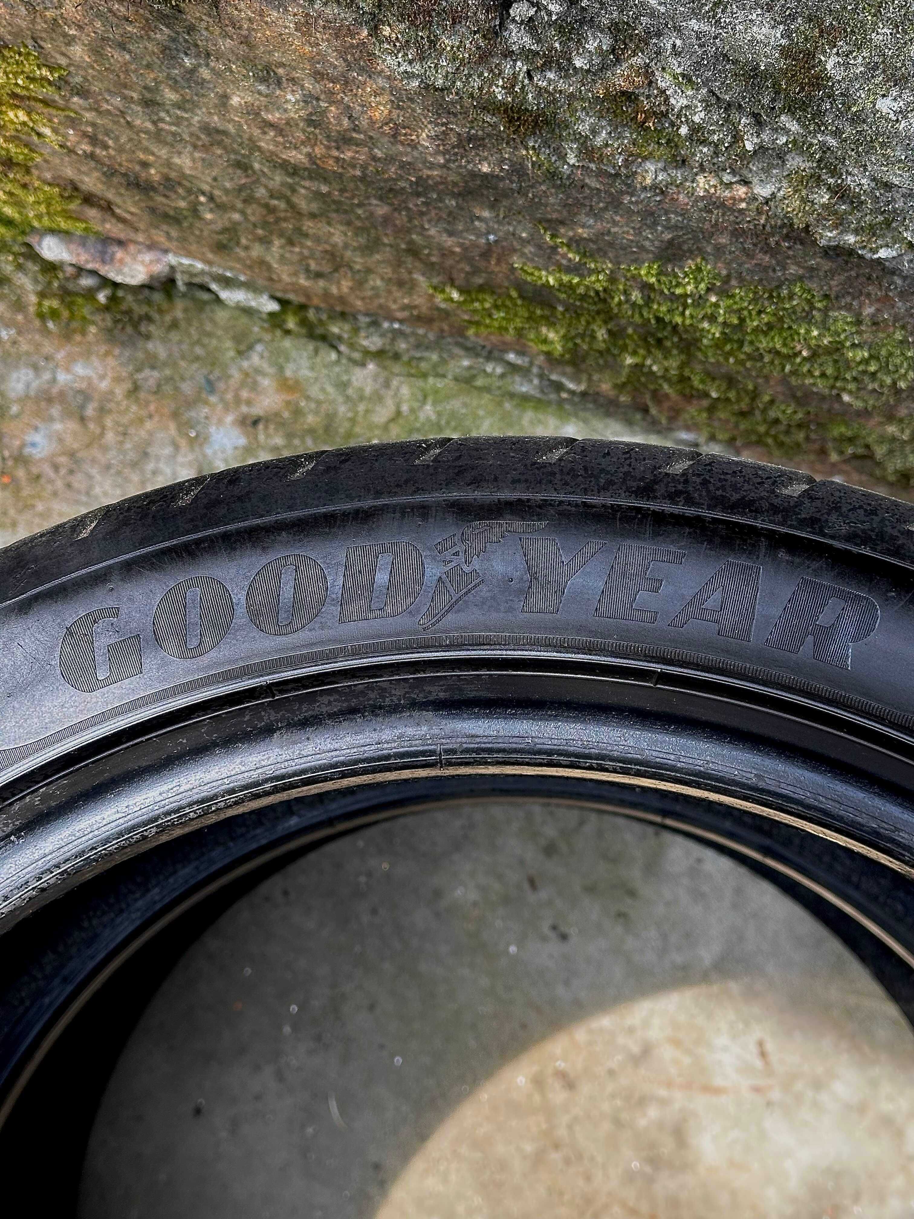 Pneus Goodyear Eagle F1 Asymetric 3 - 245/40/18 - Muito Bons