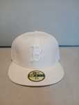Czapka New Era Boston Red Sox 7 3/8 58.7 cm z USA All White !!!