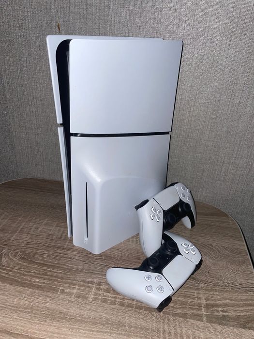 Аренда PS5 Slim + 2 геймпада | Доставка | Лучшие условия