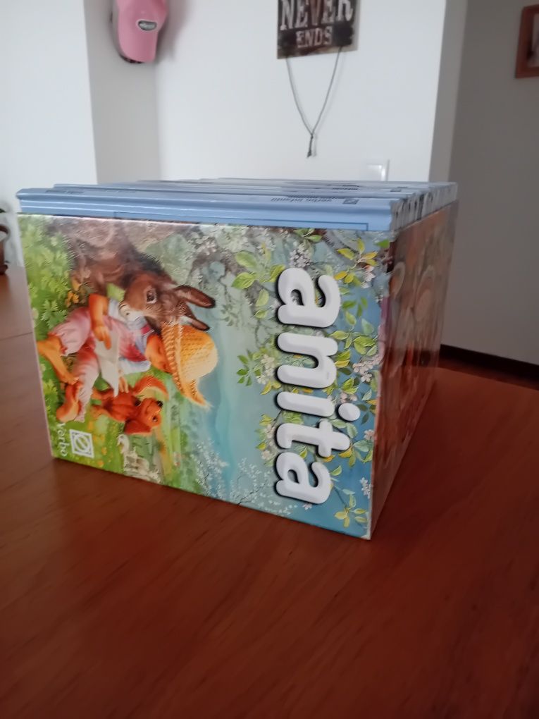 Coleção de histórias da Anita