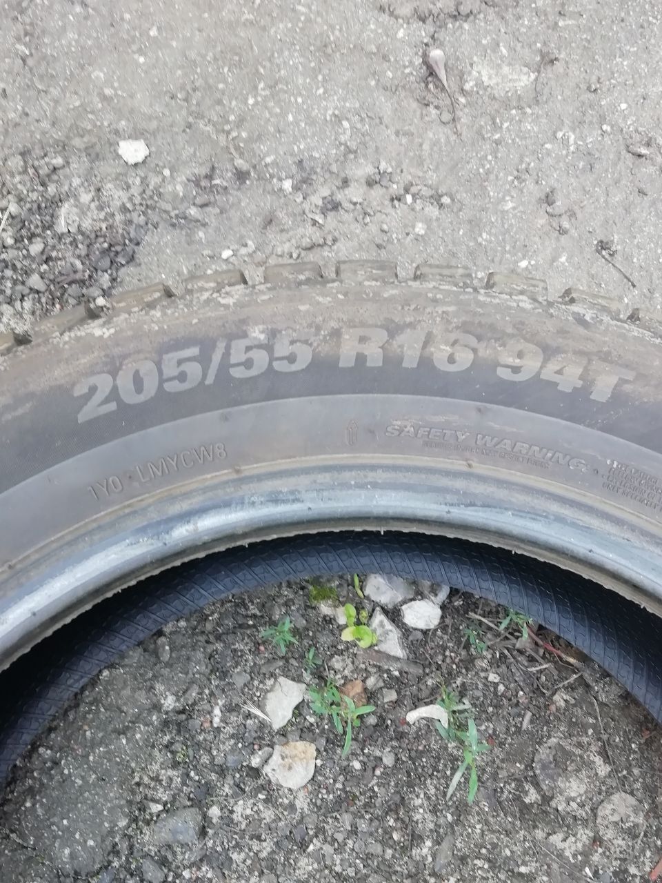 Kumho-wintercraft-ice-wi32 R16