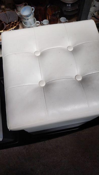 Bancos baús com arrumação