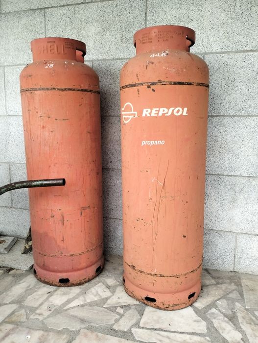 2 botijas de gás 45 kg