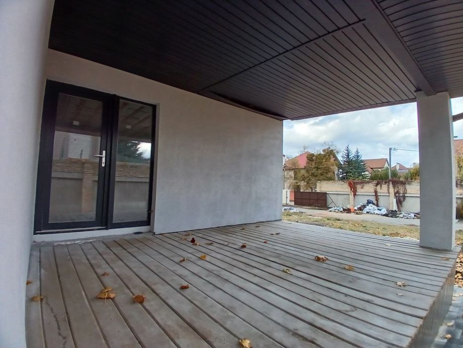 Будинок з великим підвалом і каміном! КМ Канадське Село, без %