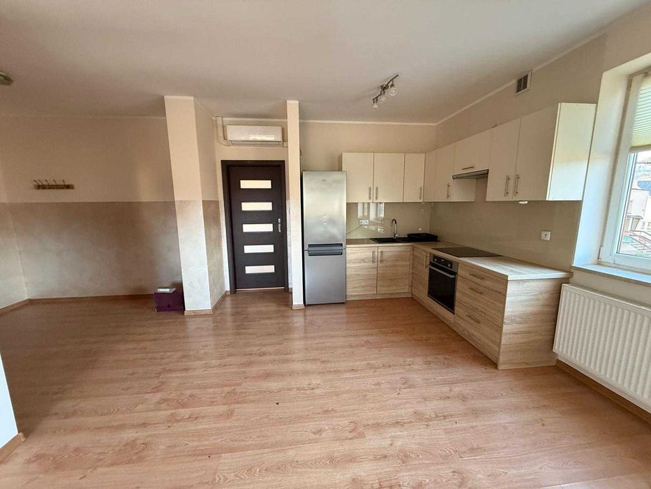 Bez czynszowe mieszkanie z klimatyzacją  2 pokoje wolne już