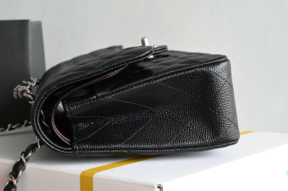 Сумка Chanel Flap Bag Шанель флеп кожа 25см