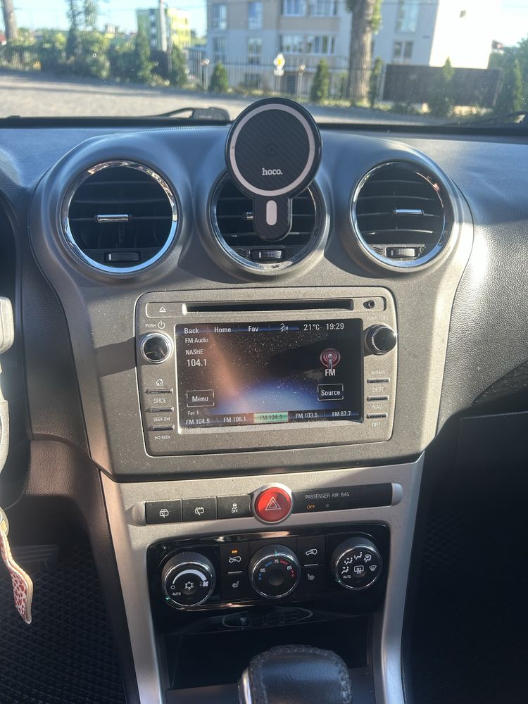 Chevrolet Captiva 2014 року 2,4 бензиновий двигун