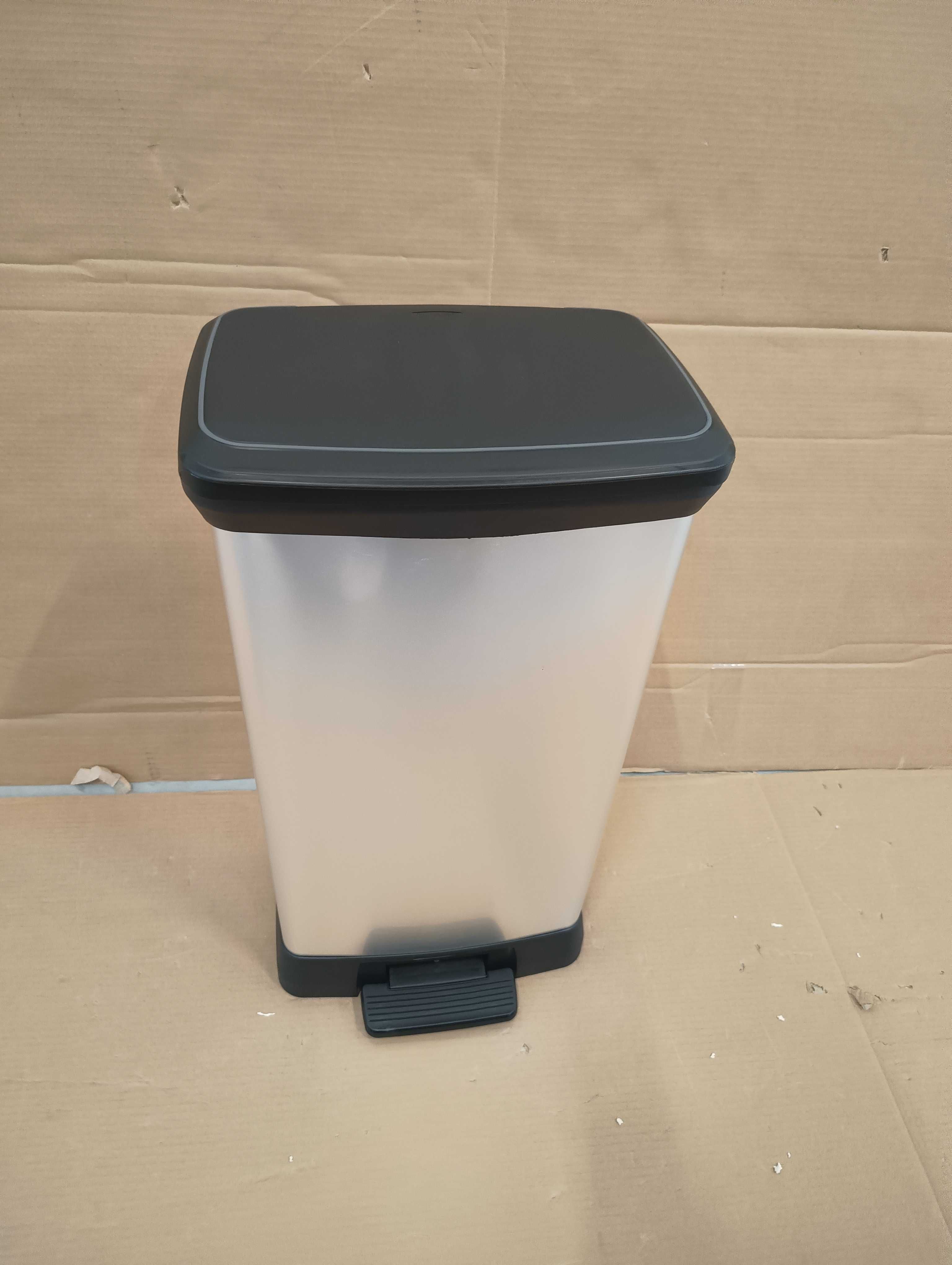 Kosz na śmieci Curver 50 l pojemnik na odpady nowe
