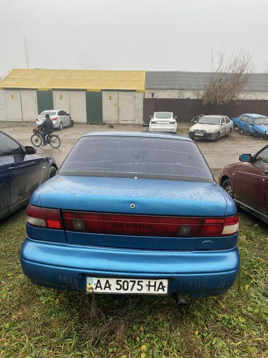 KIA sephia сів поїхав