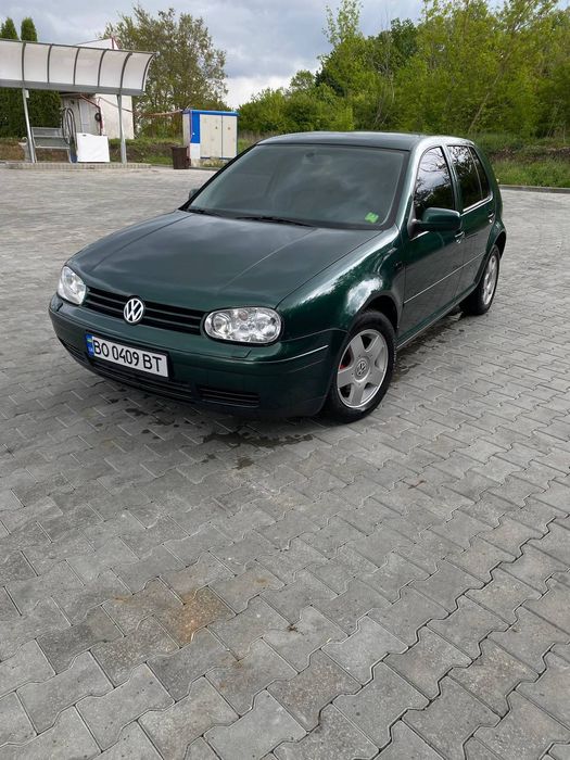 Volkswagen Golf 1998