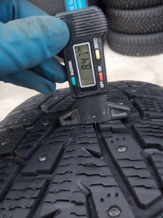 225 60 r17 Nokian Шип