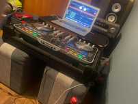 Reloop beatmix4 macbok  z serato dj pro i skrzynia trasportowa