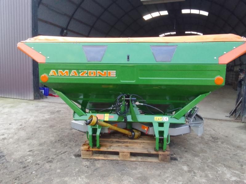 Rozsiewacz nawozów Amazone