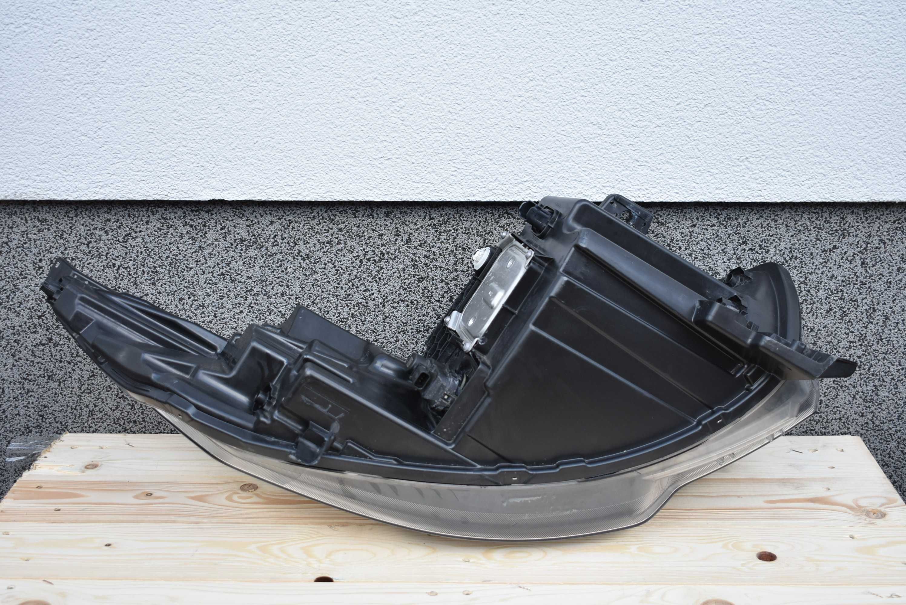 Renault Trafic IV lampa lewa przednia led pure vision 2606  01790R