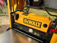 Desengrossadeira Dewalt DW733