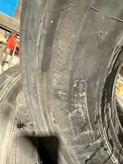Opony używane naczepy, przyczepy nacięte 245/70R17,5 Michelin x line T