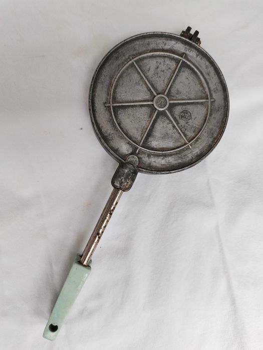 Вафельница орешница радянська форма для випічки печива ссср