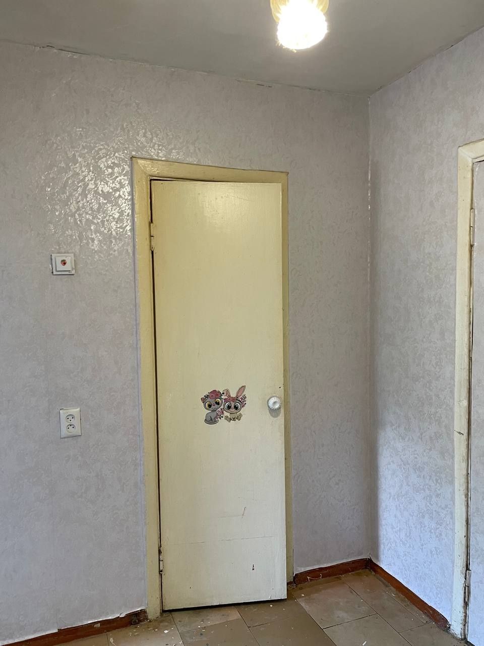 Продаю 1ю квартиру на Даманском