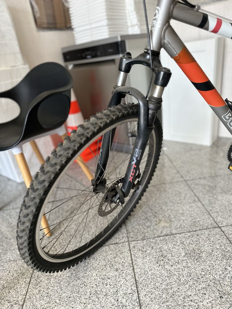 Bicicleta Berg Amortecedor dianteiro