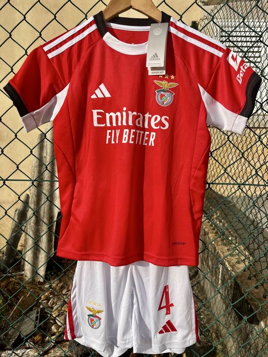 Camisola e calções Criança SL Benfica 2025/26 estampado