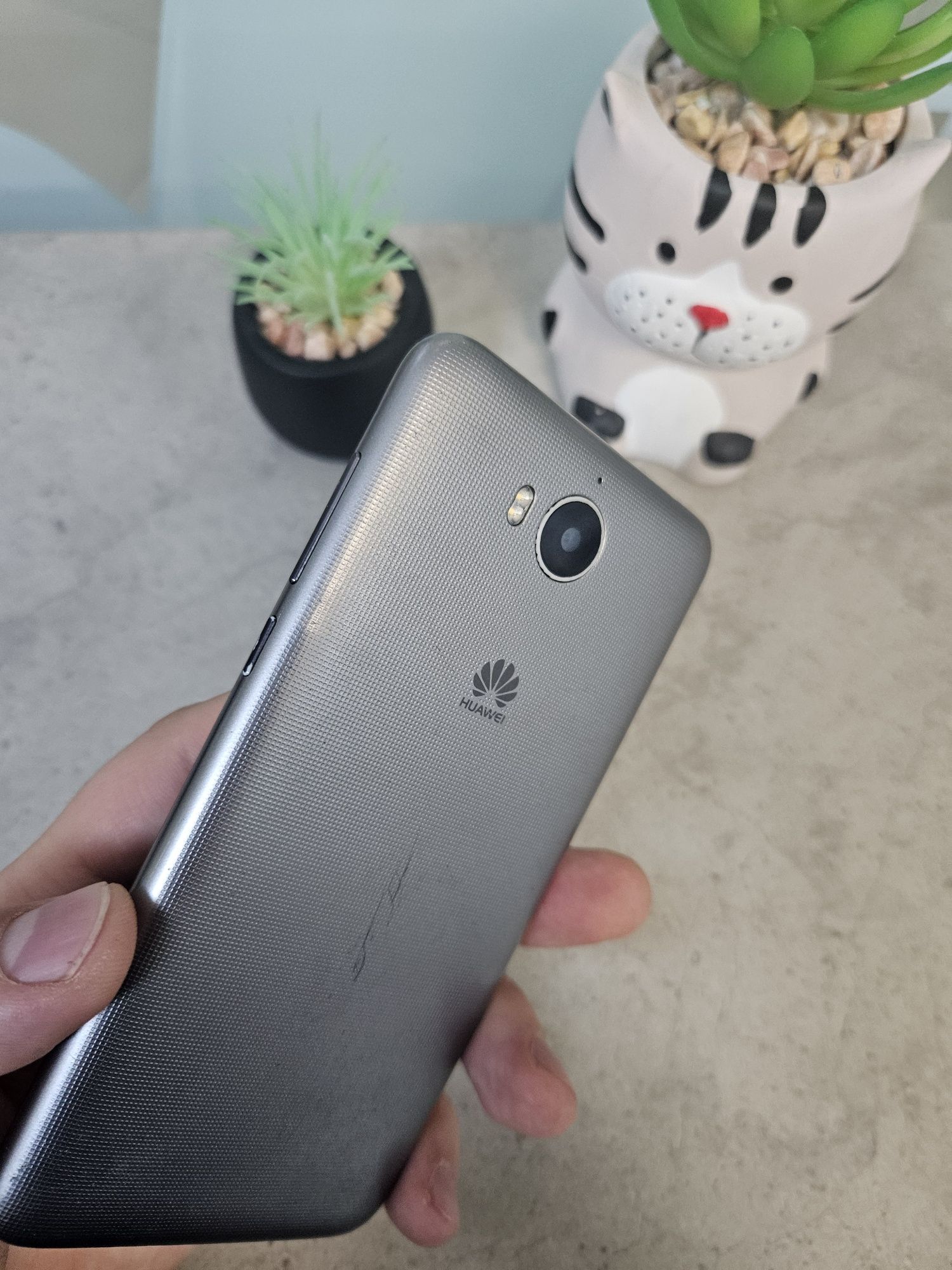 Huawei y5 2017 mya-u29 2/16 гб телефон хуавей у5 Y 5