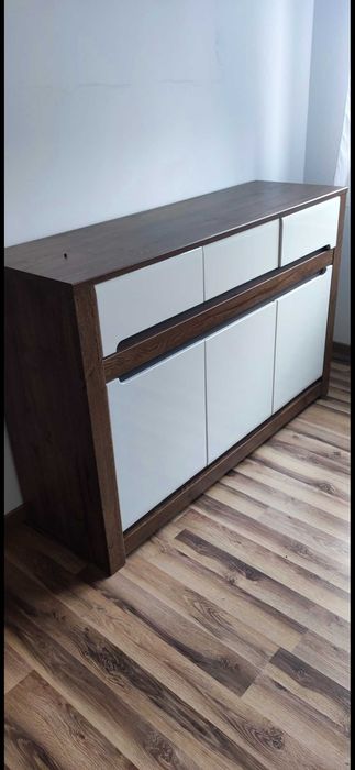 Sprzedam mebel komodę