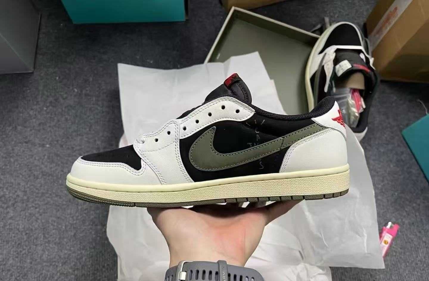 Jordan 1 Retro Low OG SP Travis Scott Olive R.41