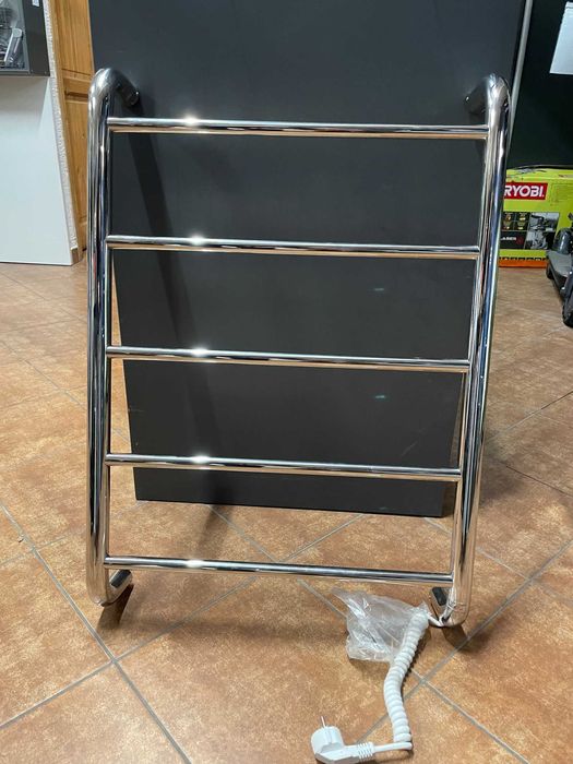 Elektryczny grzejnik łazienkowy suszarka na ręczniki drabinka 55W