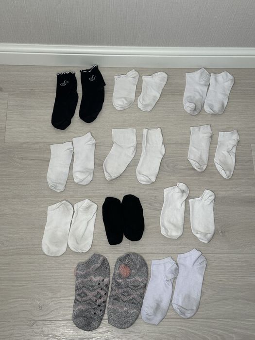 Skarpetki używane białe 39-41 czarne noszone