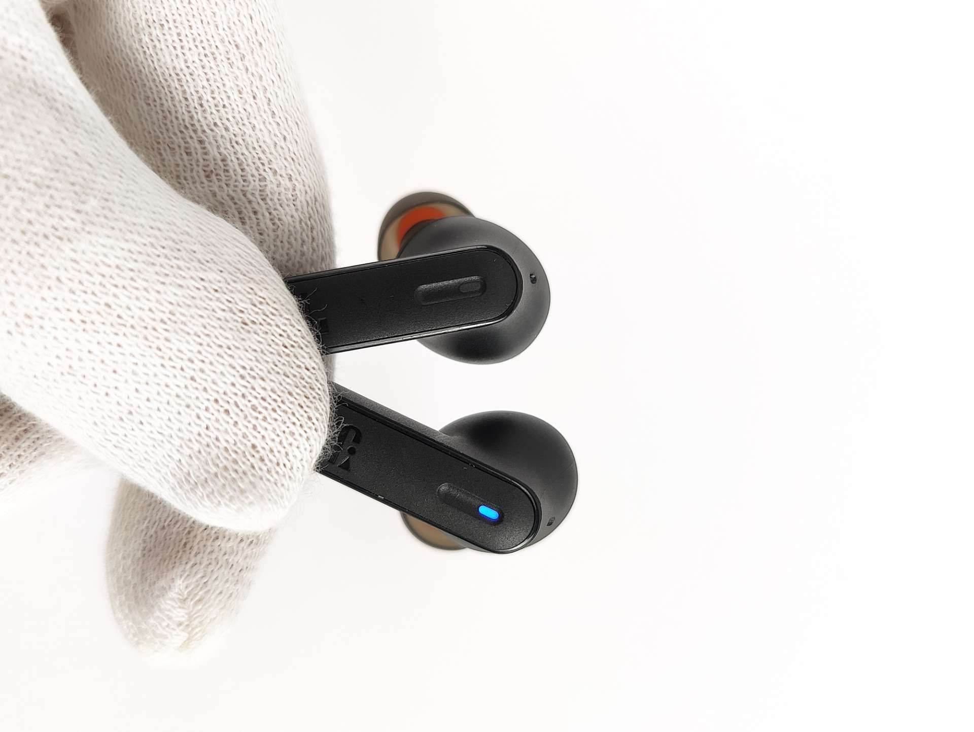 Słuchawki bezprzewodowe dokanałowe JBL Tune 230NC TWS
