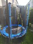 Trampolina ogrodowa