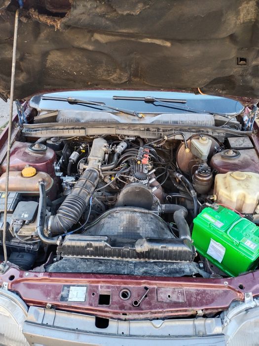 Авто Опель омега а