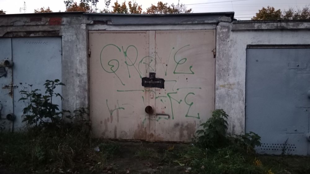 Sprzedam garaż za Elemixem