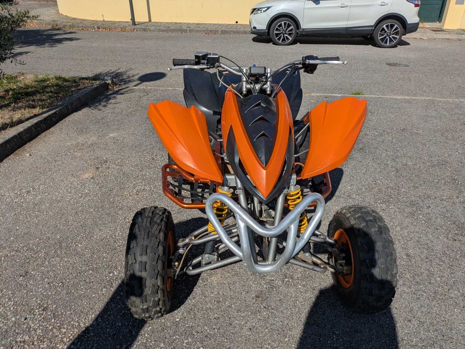 Vendo Moto 4 cilindrada 500