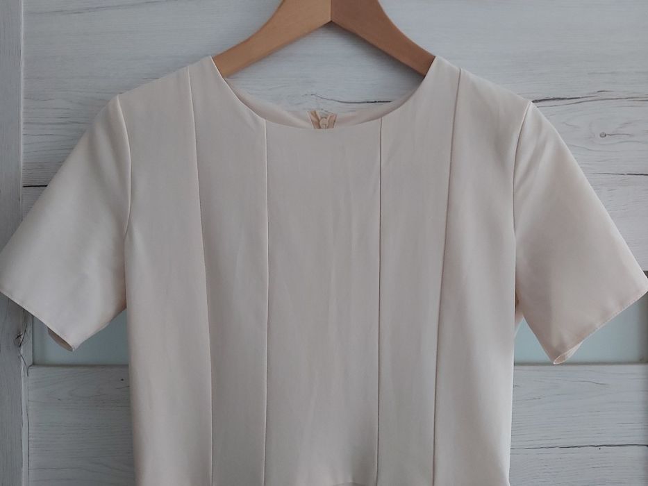 Piękna sukienka Marelina 36 beż na wesele komunię asymetryczna taliowa