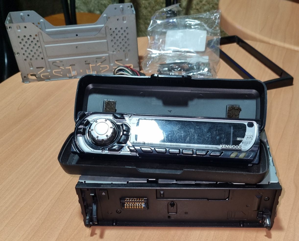 Auto rádio kenwood com cx 10 cds