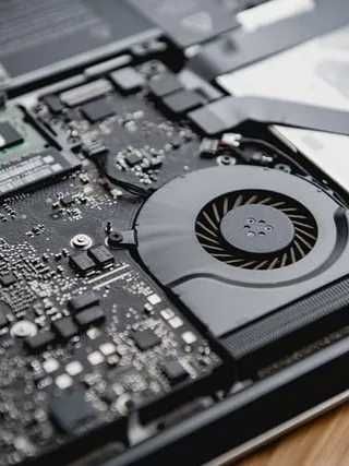 Serwis komputerowy - naprawa laptopa, komputera, monitora, TV, płyty