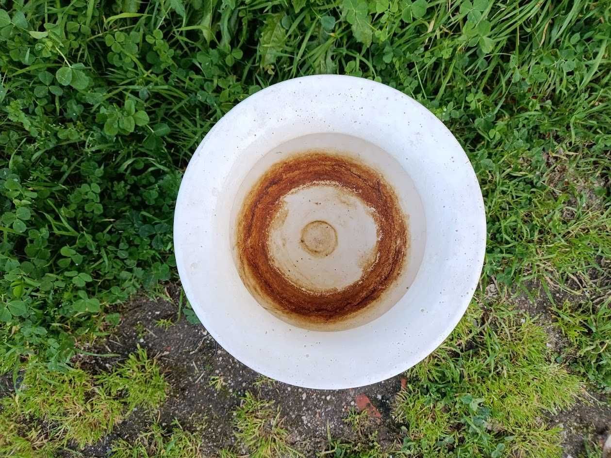 Vaso floreira em faiança imitação de pedra