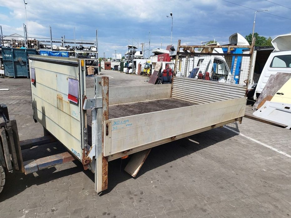 SKRZYNIA LADUNKOWA PAKA ZABUDOWA WINDA 360CM X 210CM 500KG RATCLIFF