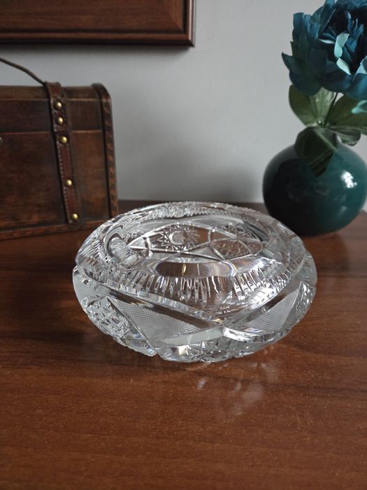 Popielniczka krysztalowa duża ciężka