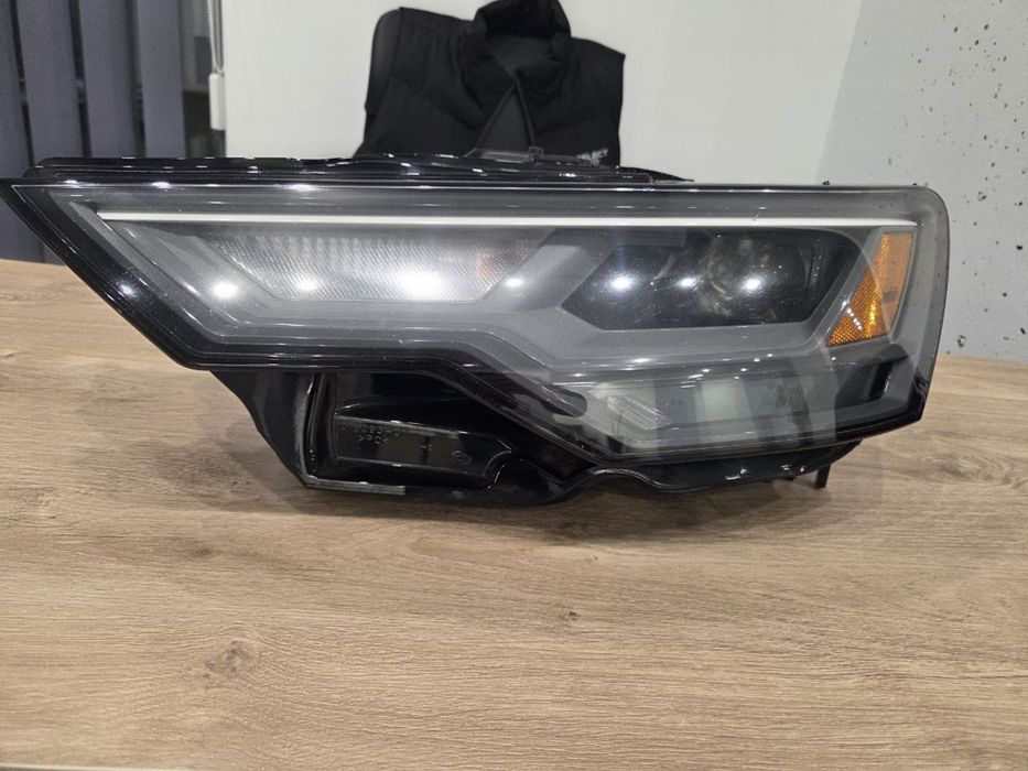 Фара ліва Audi A6 C8