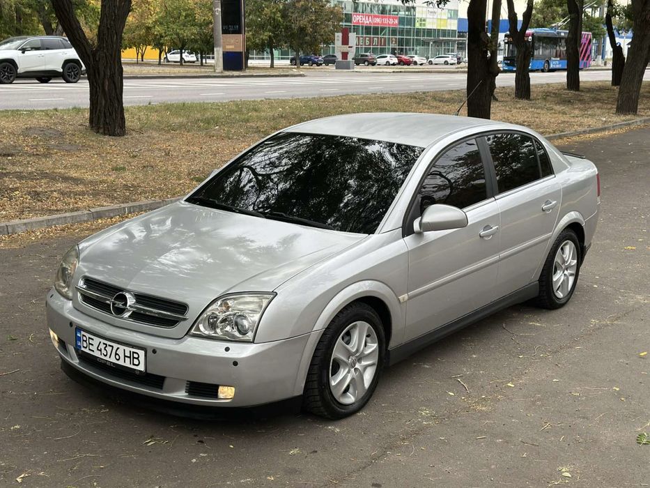 OPEL VEKTRA C ,3.2 ГБО lV, Автомат-2003 год.230 сил !