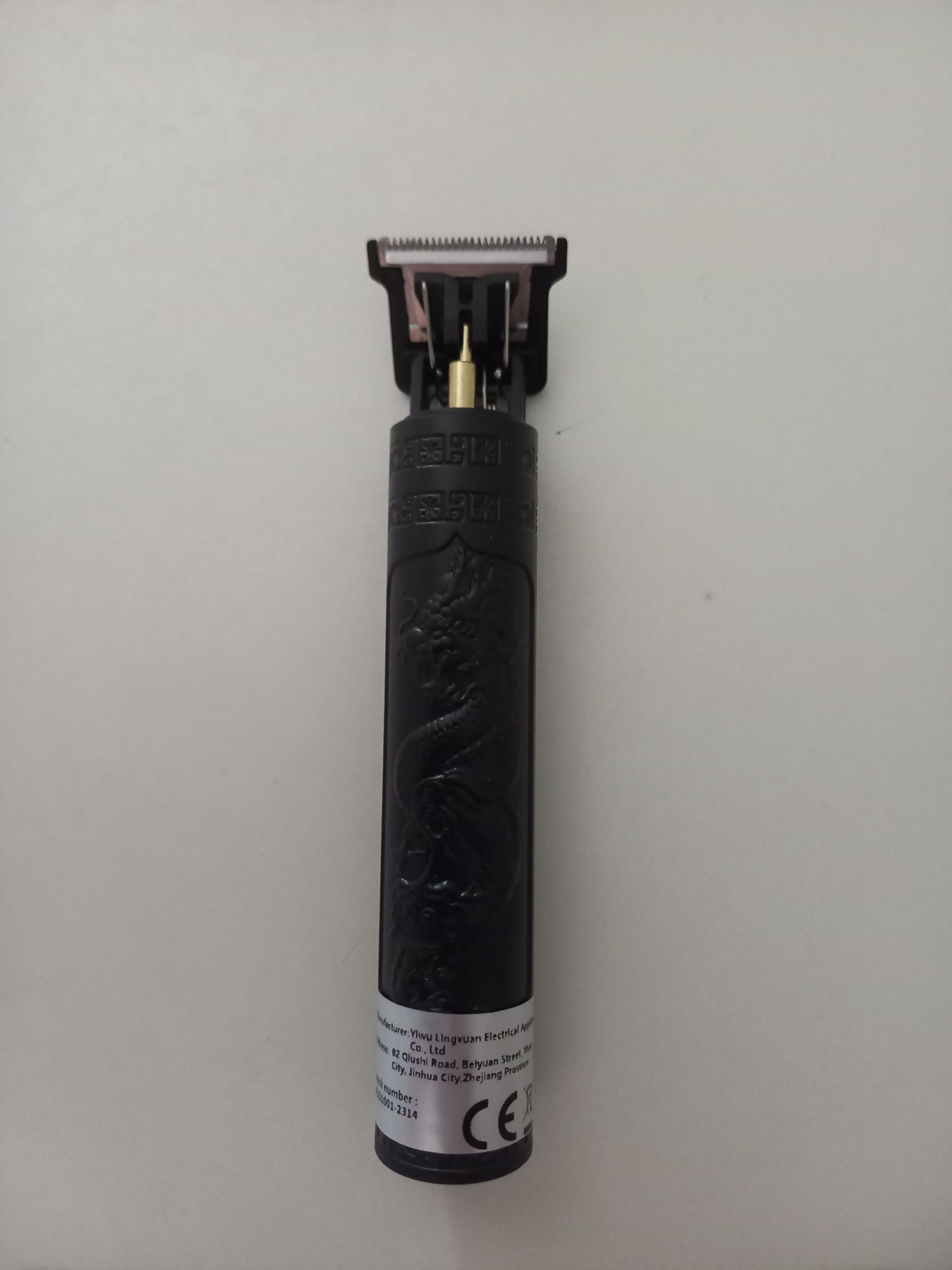 Máquina de cortar cabelo ou barba  para cortes de precisão