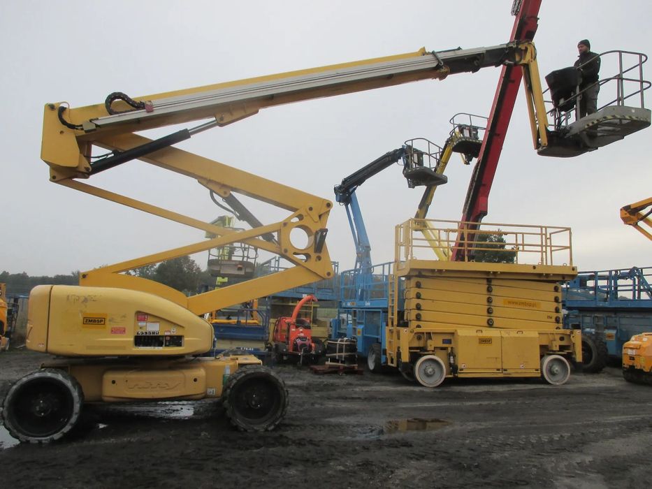 Niftylift HR28 HYBRID  Podnośnik koszowy Niftylift HR28 HYBRID 4x4