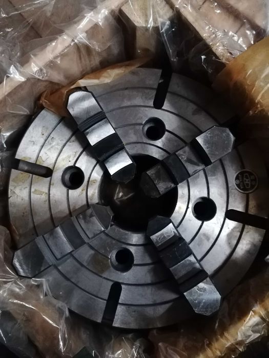 Prato 4 grampos torno mecânico
