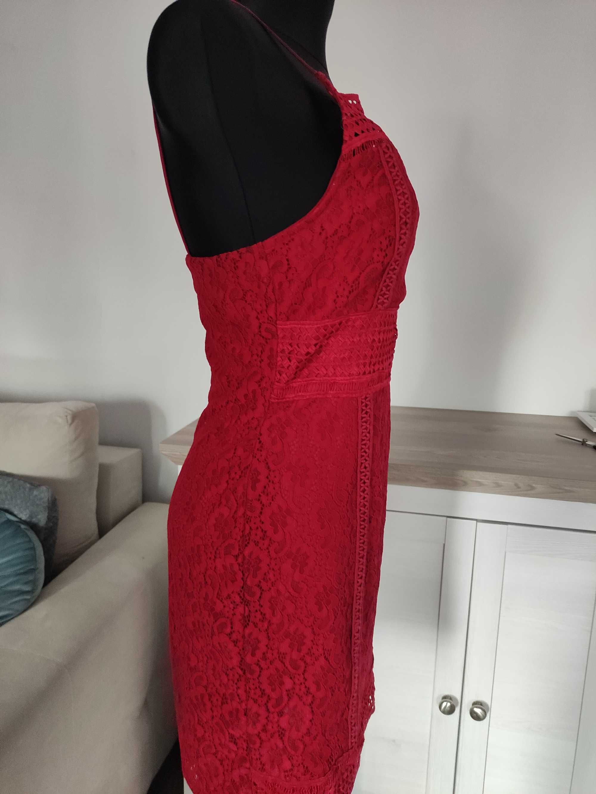 sukienka bordowa czerwona koronkowa Missguided  prosta koktajlowa M 36